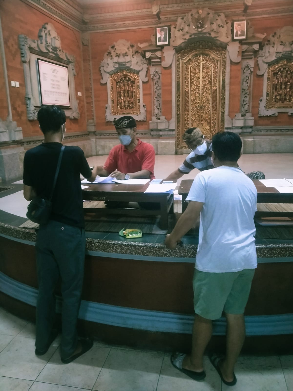 Pengendalian mobilitas dan penertiban administrasi penduduk non permanen di Br. Abian Kapas Tengah