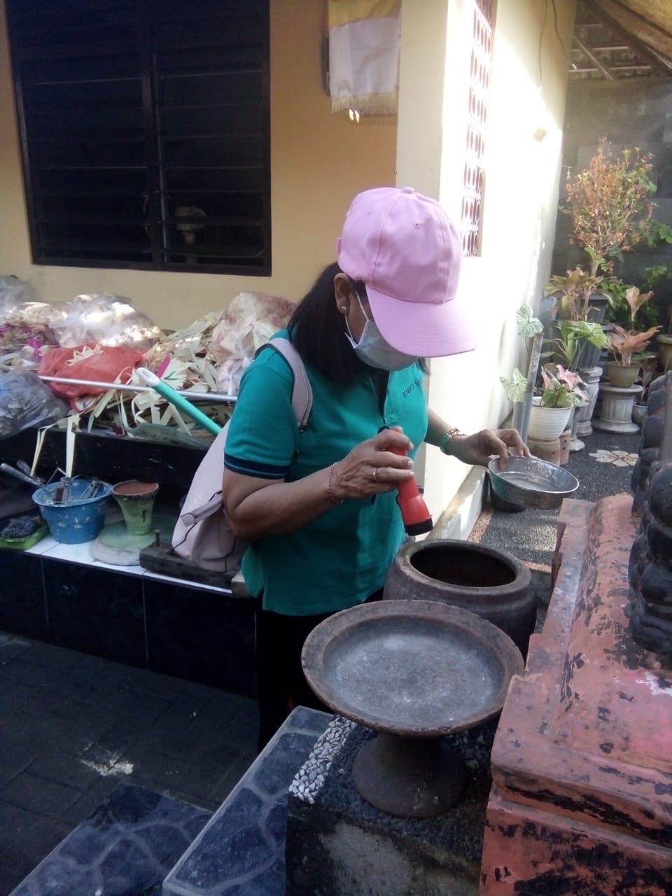 Optimalisasi Gerakan PSN 3M Plus Cegah DBD di Lingkungan Kelurahan Sumerta