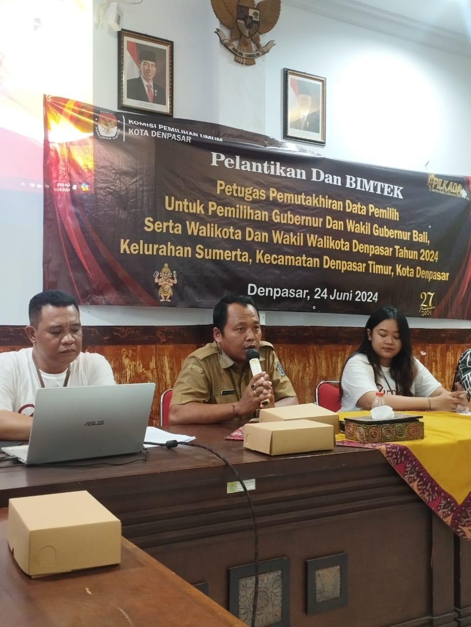 Pelantikan dan Bimtek Petugas Pemutakhiran Data Pemilih Pantarlih