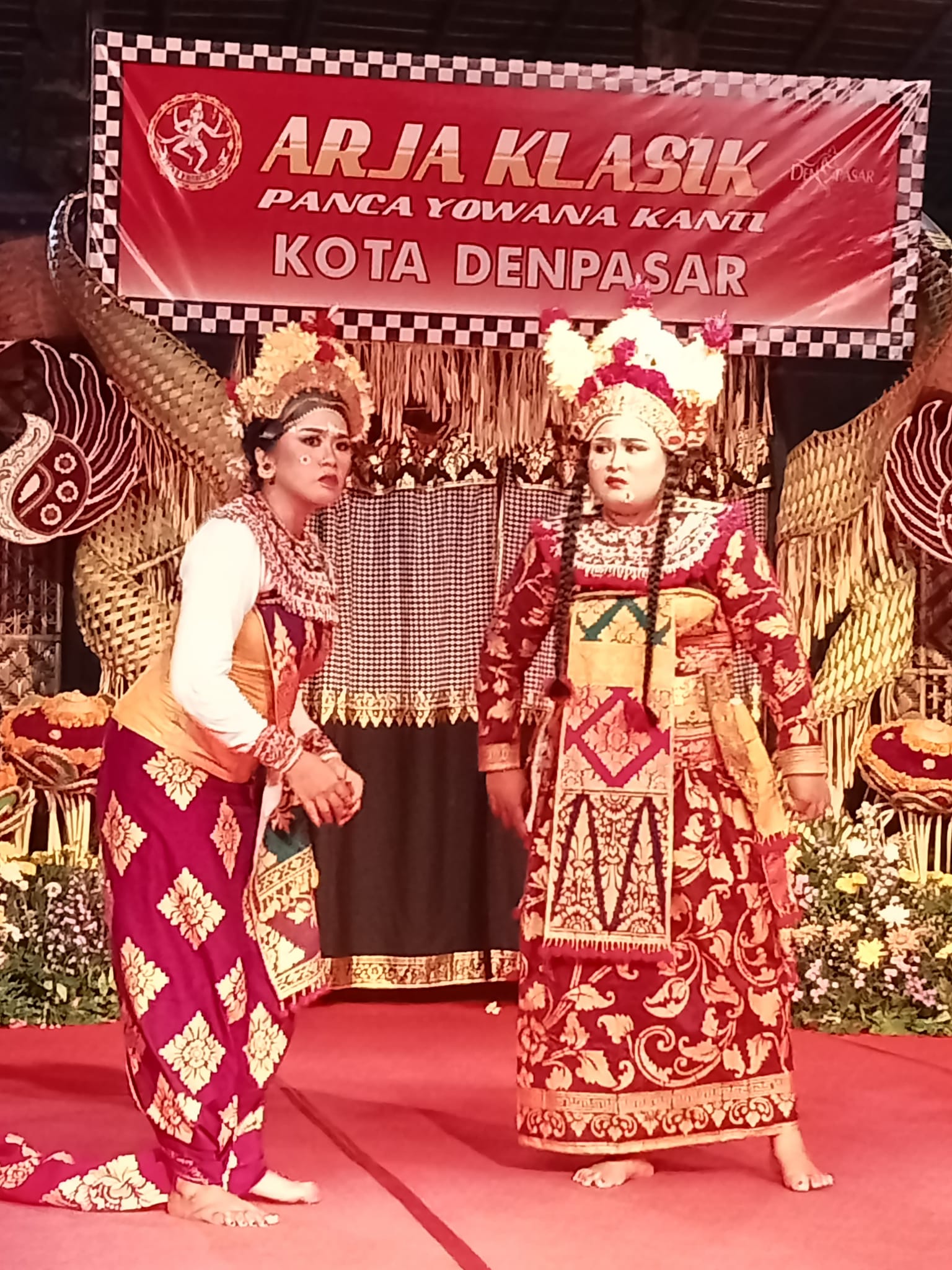 Utsawa (parade) Arja Klasik 