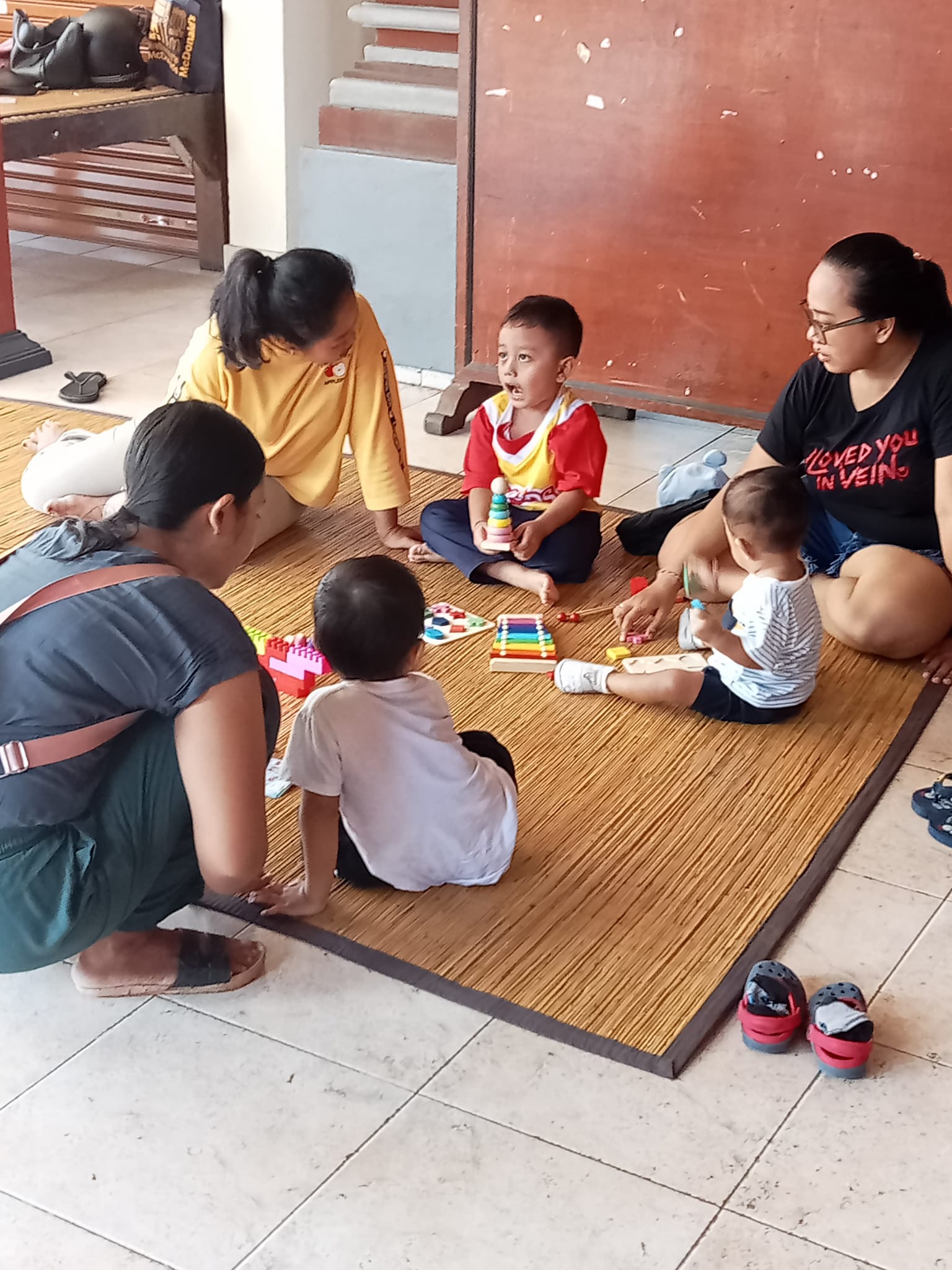 pemberian makanan tambahan (PMT) dan menu olahan gizi seimbang bagi balita