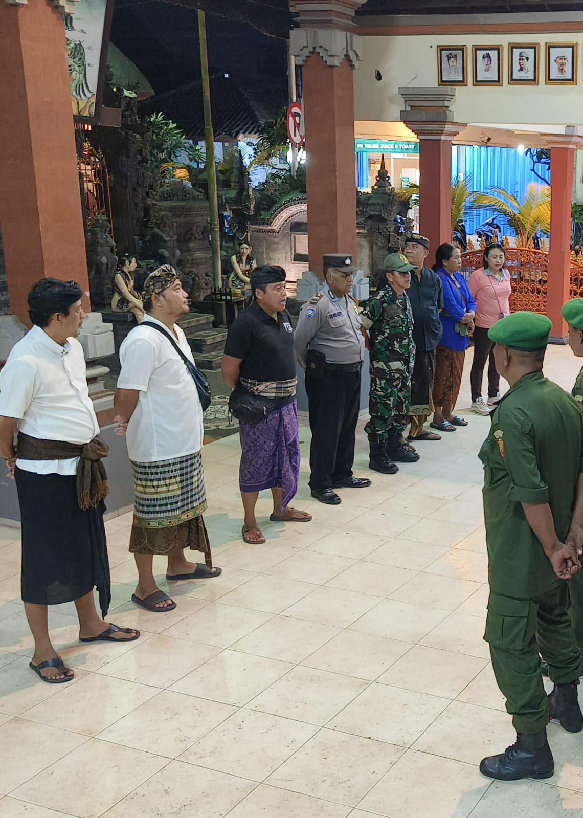  Pengendalian mobilitas dan penertiban administrasi penduduk non permanen secara berkala dan berkela