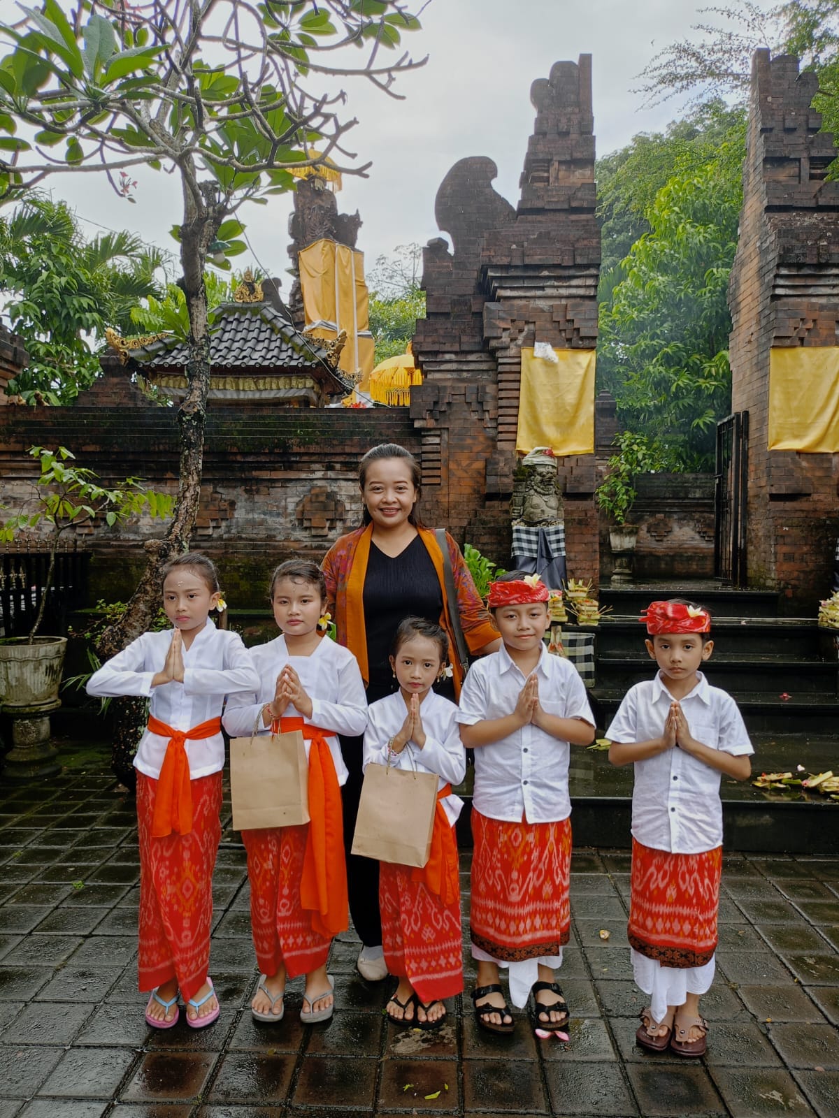  Partisipasi peserta lomba dalam rangka peringatan Bulan Bung Karno ke VI tingkat Kota Denpasar Tahu