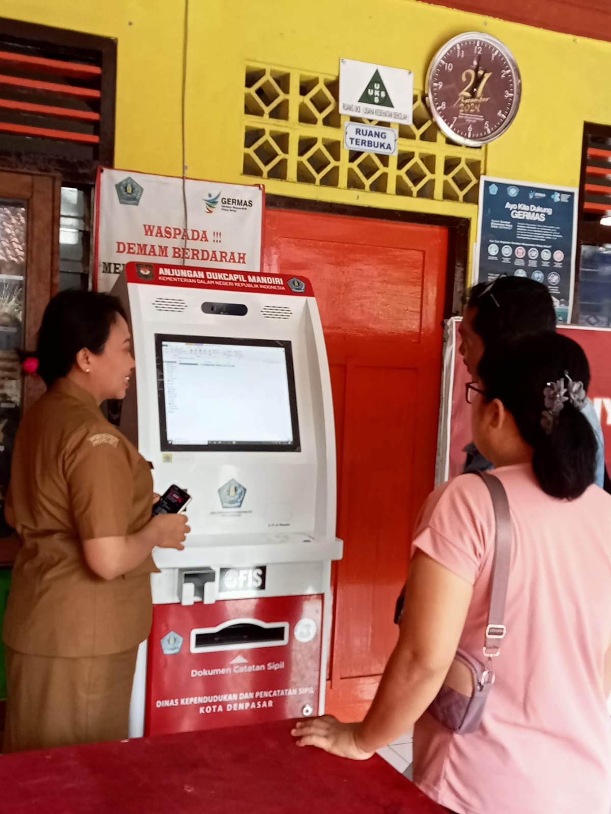 Implementasi program 