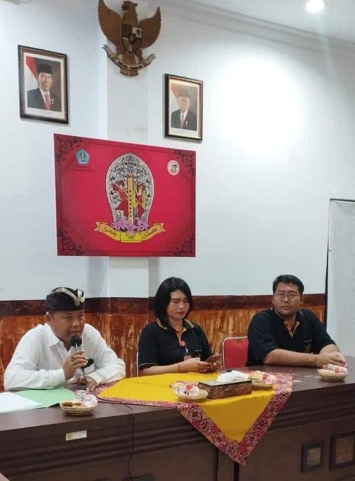 SMA  Negeri 3 Denpasar 