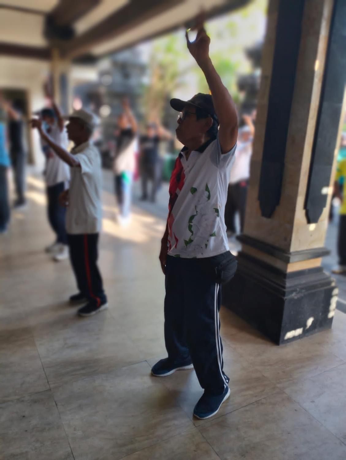 senam lansia secara berkala maupun berkelanjutan di banjar 