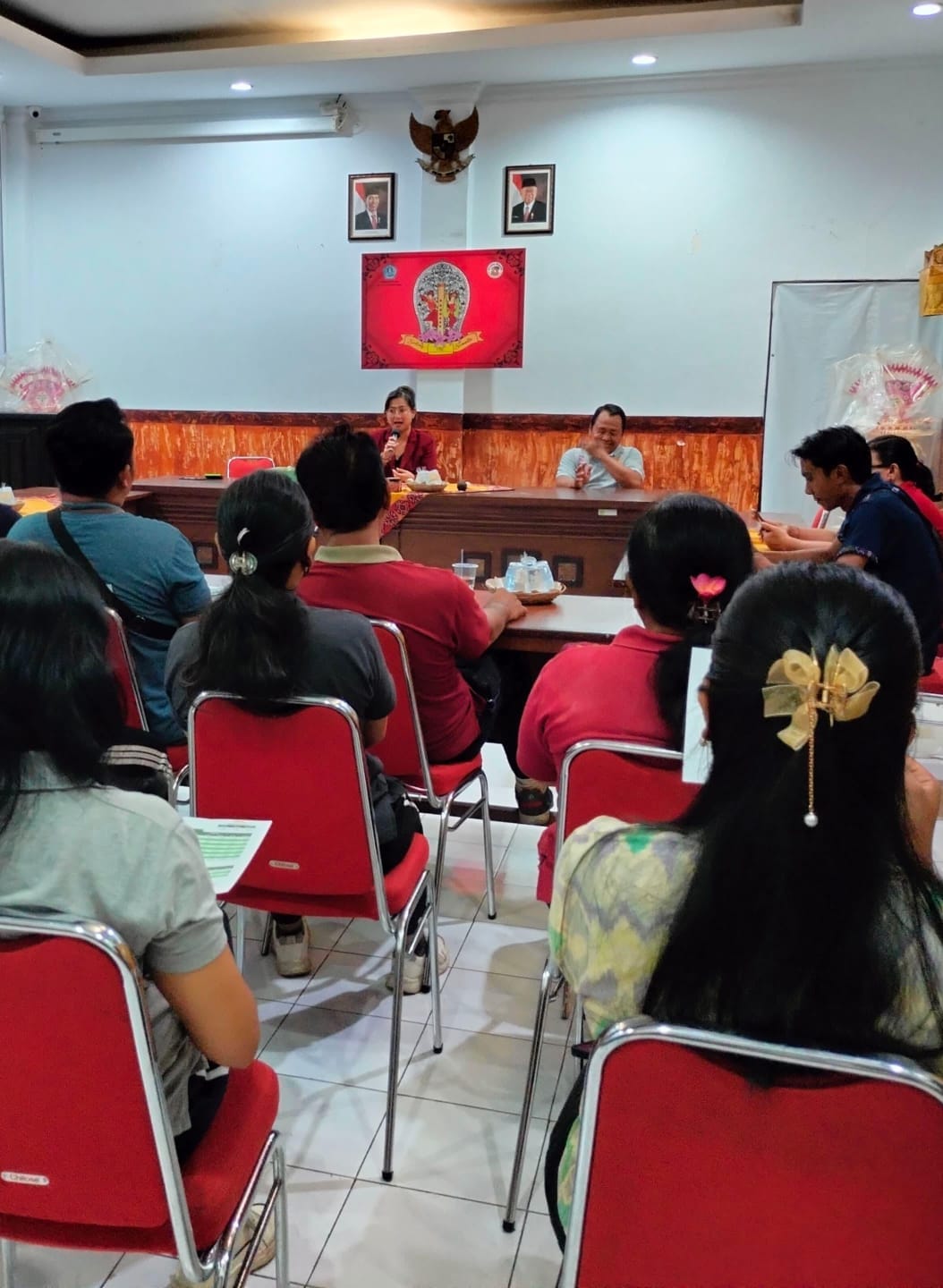 Sosialisasi pemanfaaatan investasi yang tepat guna melalui keberadaan Pegadaian