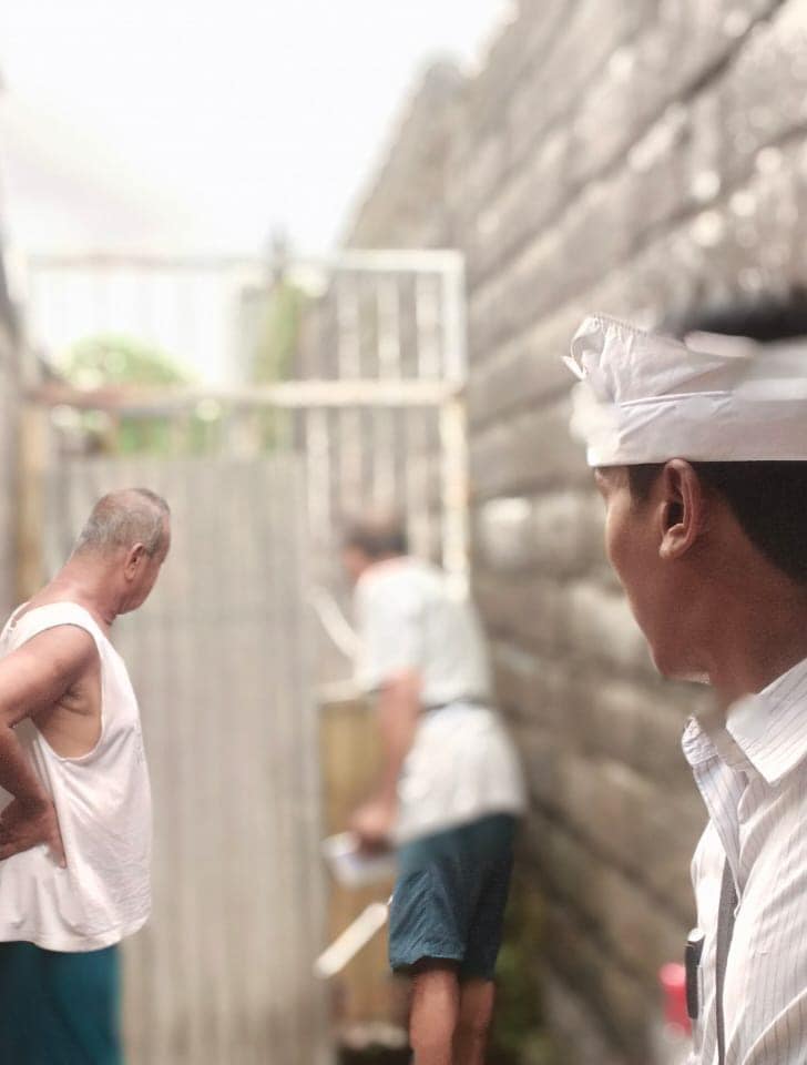 Tindak lanjut penanganan kebersihan got/selokan melalui pembuatan tanggul penahan sampah