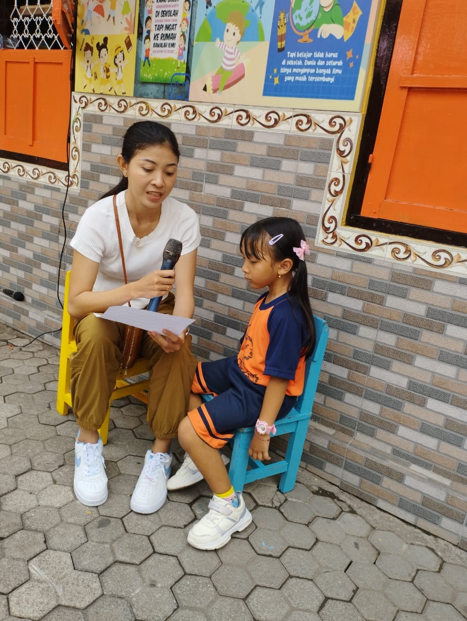 Semarak memperingati hari Ibu tahun 2023, yang diselenggarakan oleh POKJA BUNDA PAUD Kelurahan Sumer