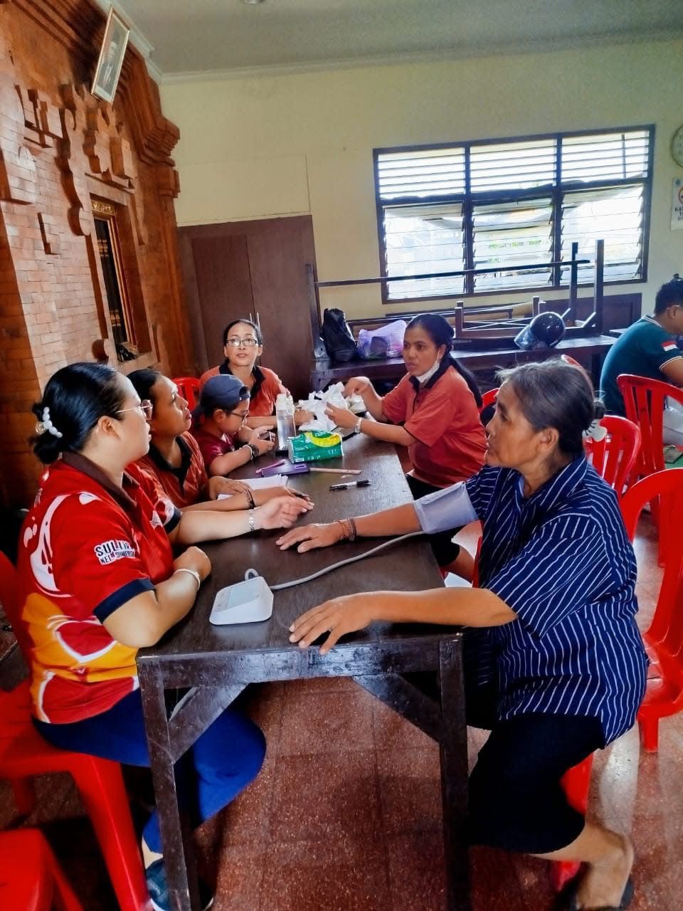 Posyandu Balita & Lansia di Ketapian Kaja: Pemantauan Kesehatan, Pemberian PMT, dan Edukasi Kesehata