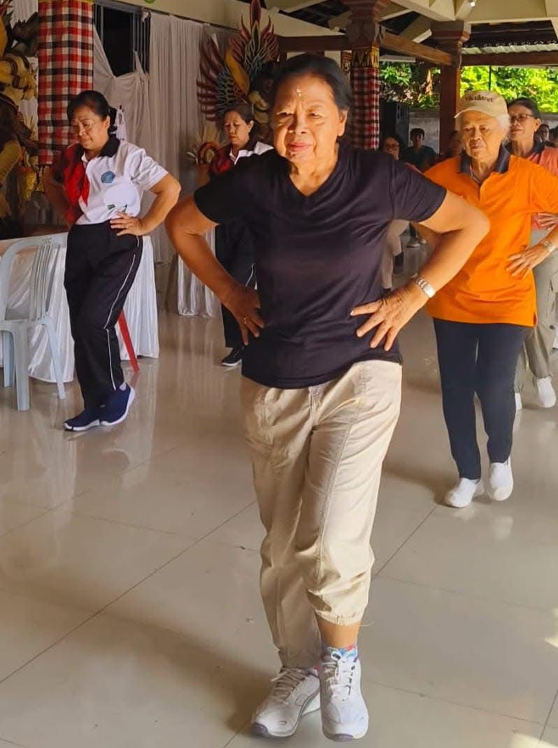 Penyelenggaraan Pasar Murah dan Layanan Kesehatan di Balai Banjar Abian Kapas Kelod (Hari Ke-2)