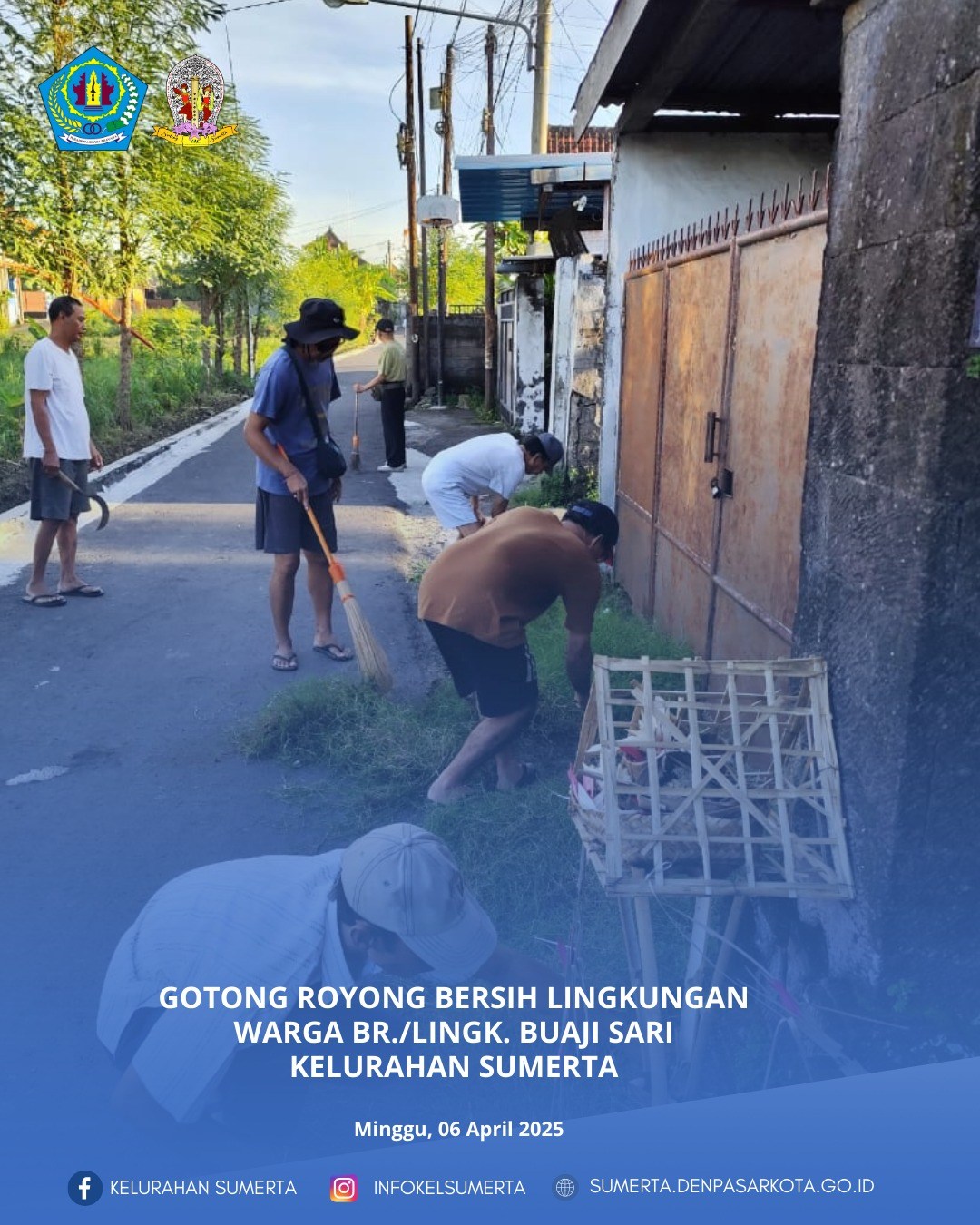 Pelaksanaan gotong royong bersih lingkungan bersama warga lingkungan Buaji Sari di areal Jl. Akasia 